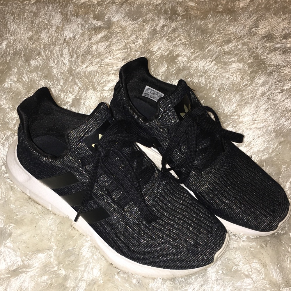 Adidas Swift Run